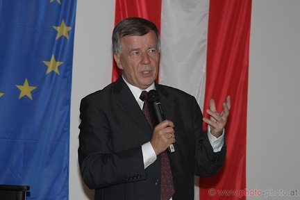 Prof. Jan Miodek (20060922 0021)